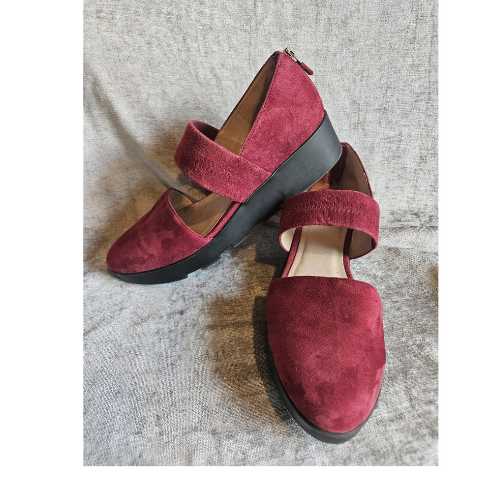Eileen Fisher Women's Burgundy Suede Mary Jane Flats Almond Toe Zip US 8